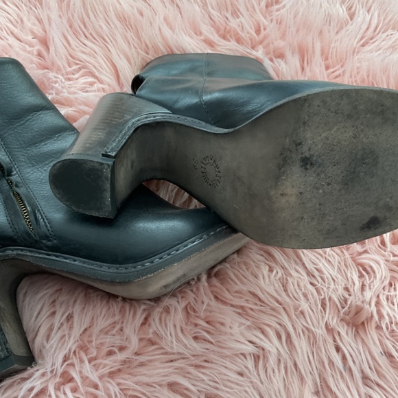 Buttero Leather Zipper Ankle Boots, Made in Italy, Size 39 - Picture 6 of 10